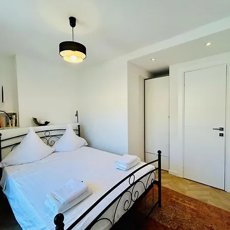 Proche Monaco , 600m De La Rocabruna